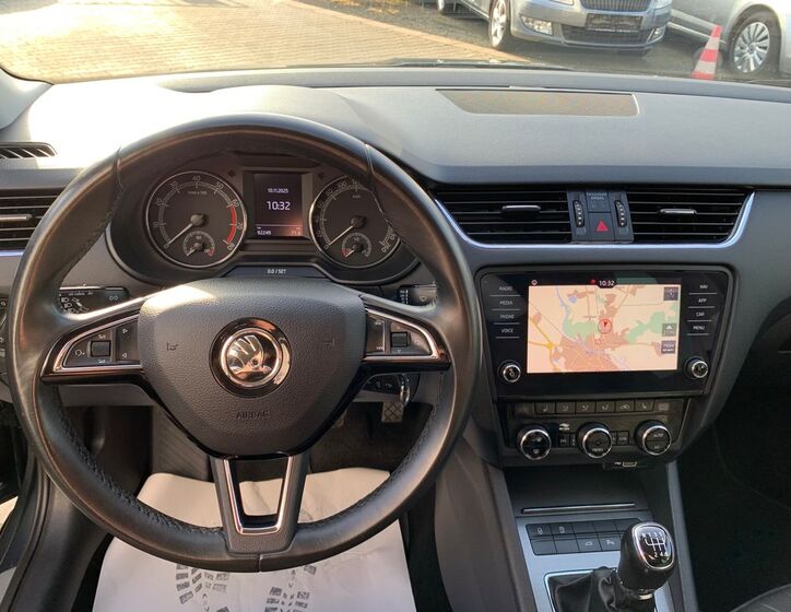 Škoda Octavia 13
