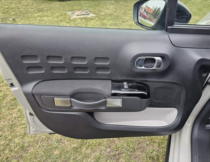 Citroën C3 Hatchback 1,2 l 81 kw