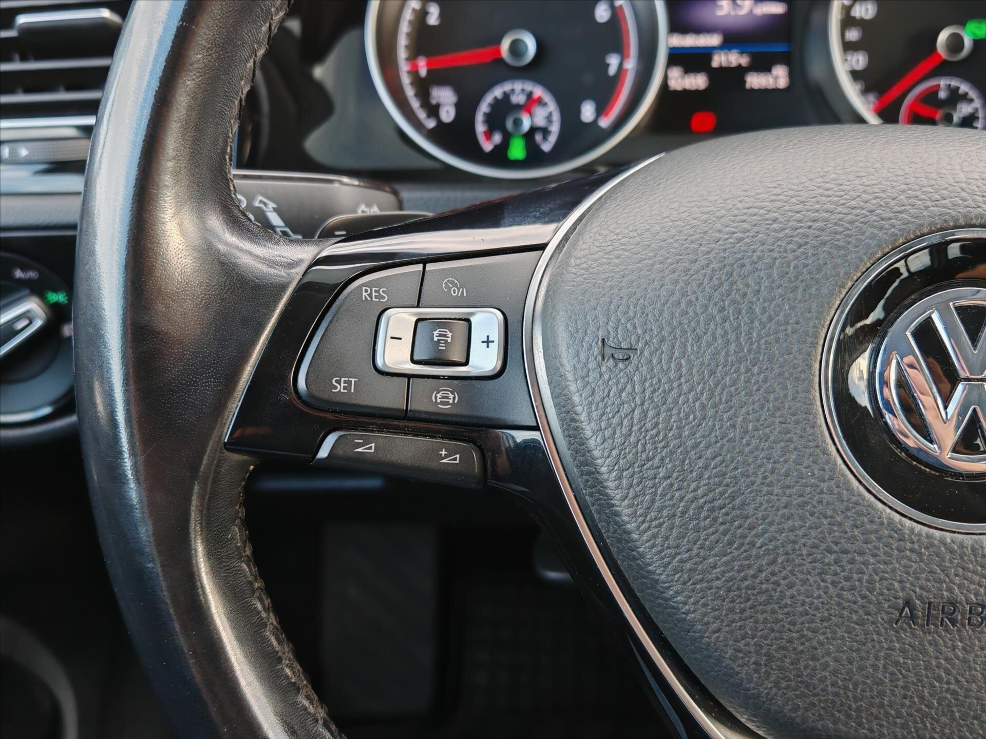 Volkswagen Golf Kombi 1,5 l 96 kw