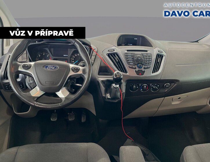 Ford Tourneo Custom VAN / Minibus 2,0 l 125 kw