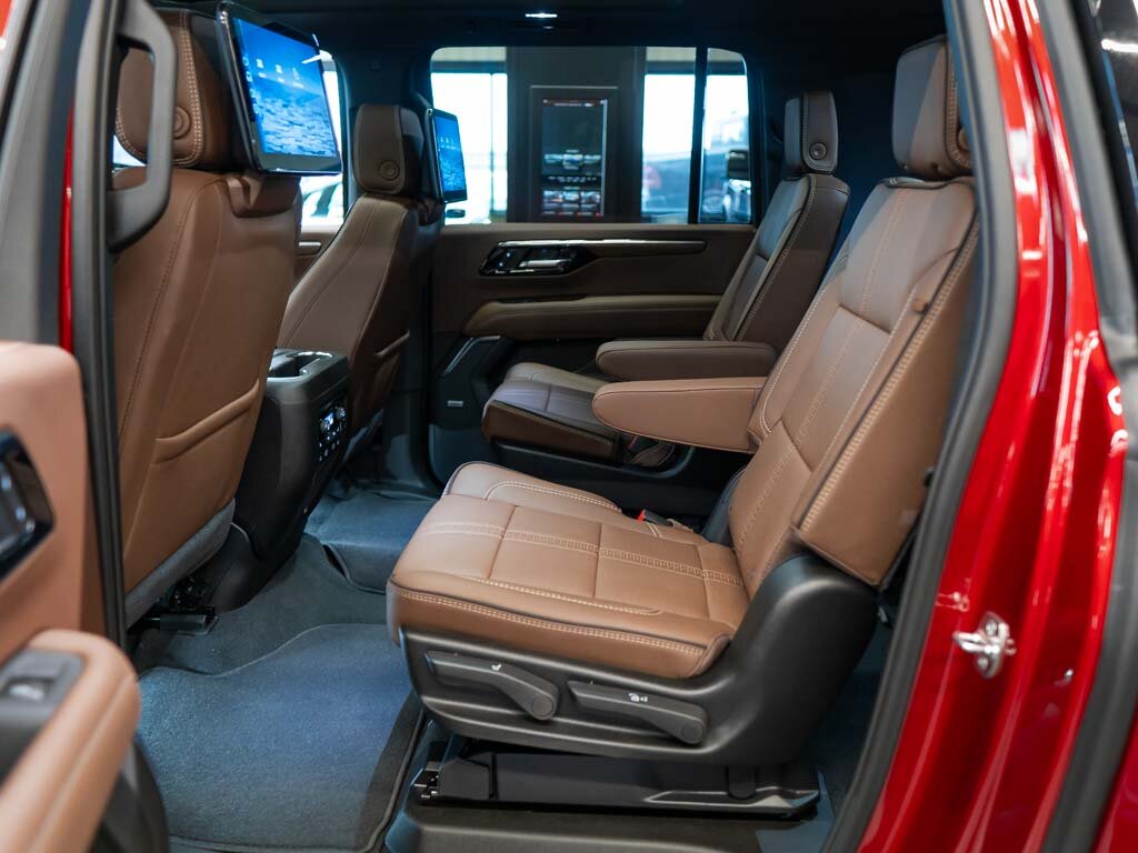 Chevrolet Suburban SUV / Terénní 6,2 l 313 kw