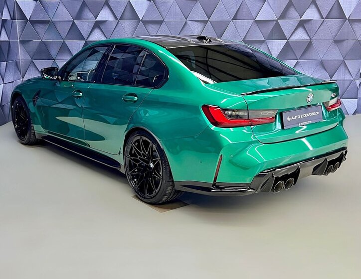 BMW M3 Sedan / Limuzína 3,0 l 390 kw