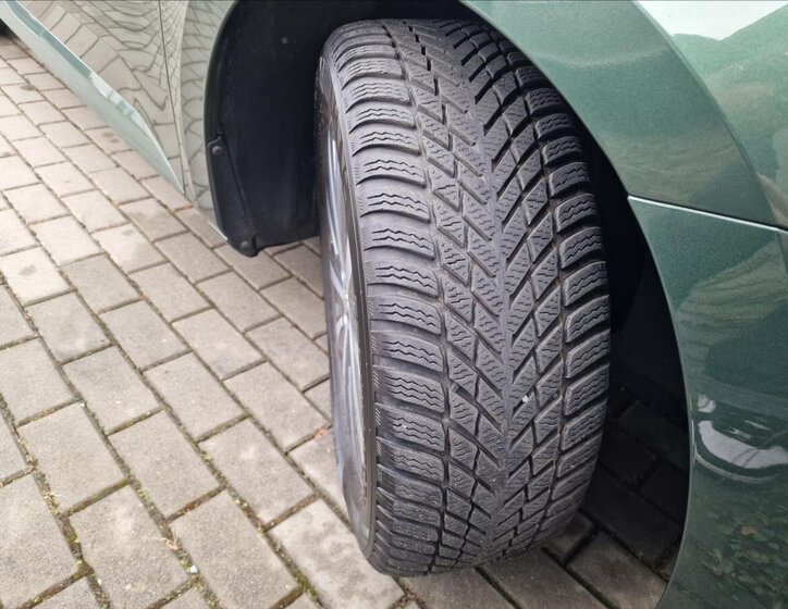 Škoda Superb Sedan 2,0 l 110 kw