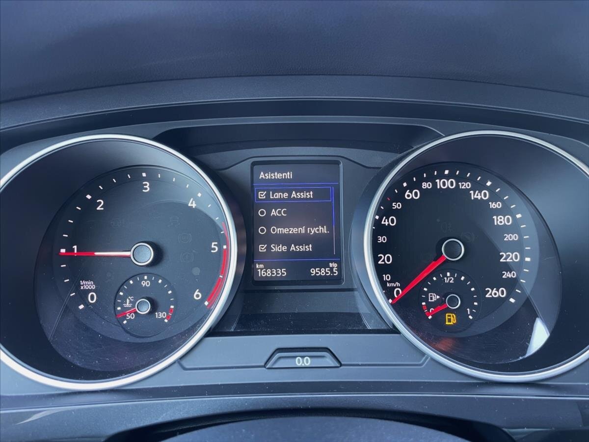 Volkswagen Tiguan SUV / Terénní 2,0 l 90 kw