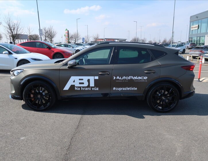 Cupra Formentor SUV / Terénní 2,0 l 294 kw