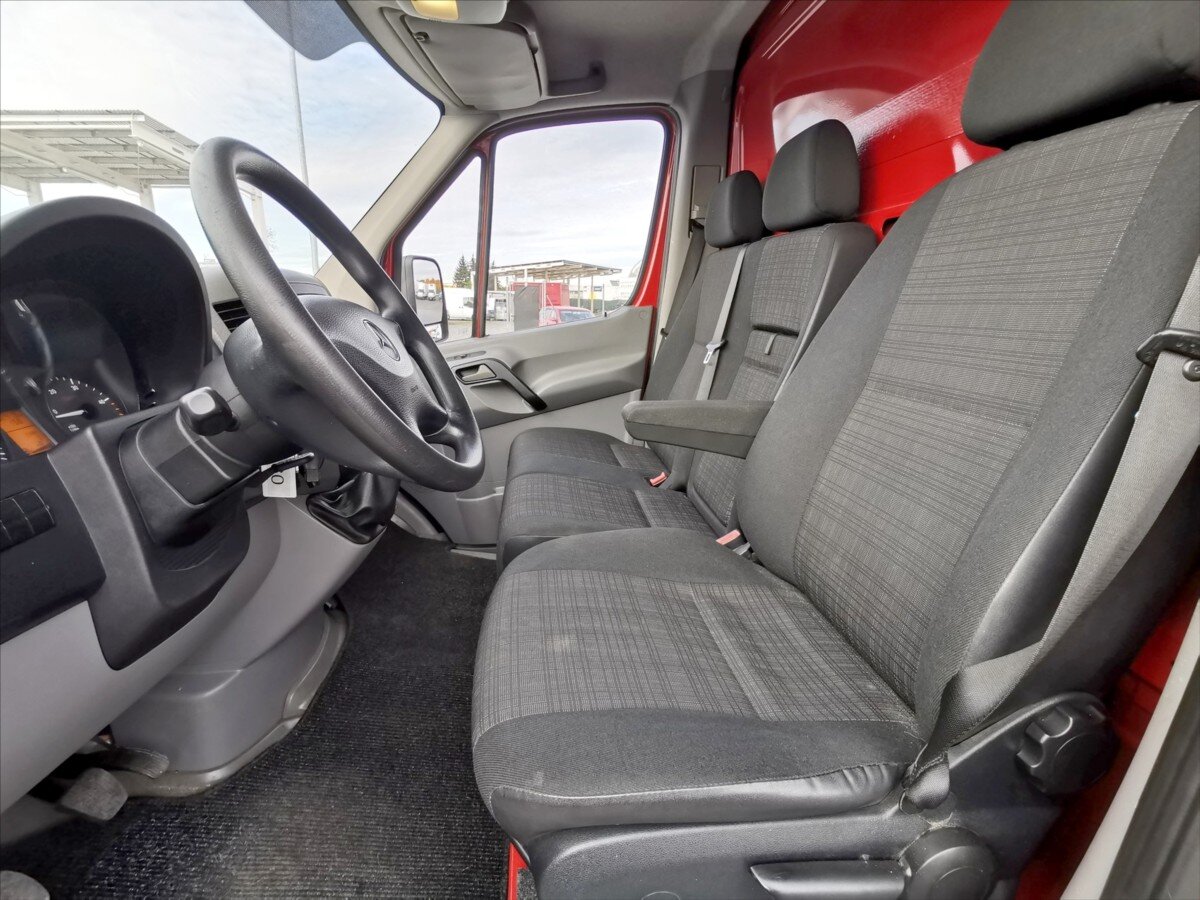 Mercedes-Benz Sprinter Skříň 2,1 l 95 kw