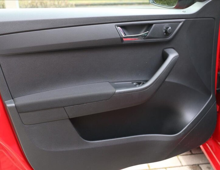 Škoda Fabia Hatchback 999,0 70 kw