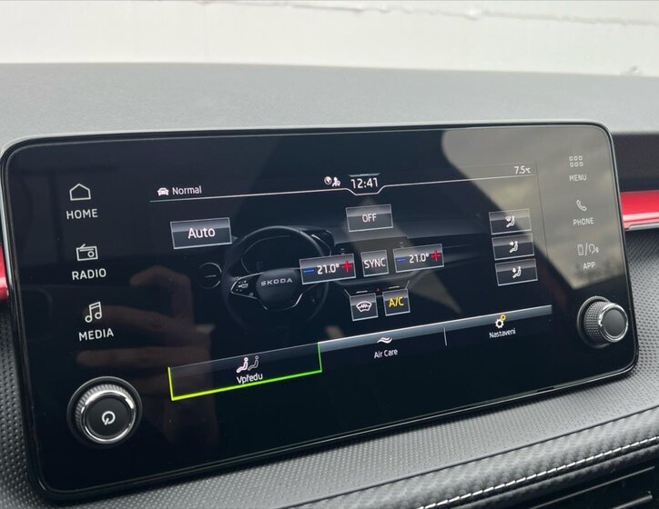 Škoda Fabia Hatchback 1,5 l 110 kw