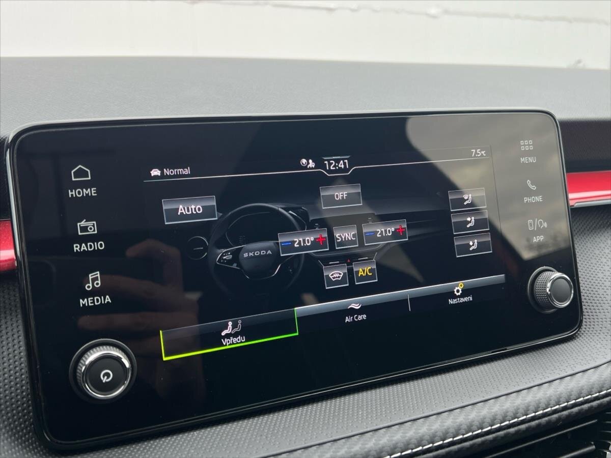 Škoda Fabia Hatchback 1,5 l 110 kw