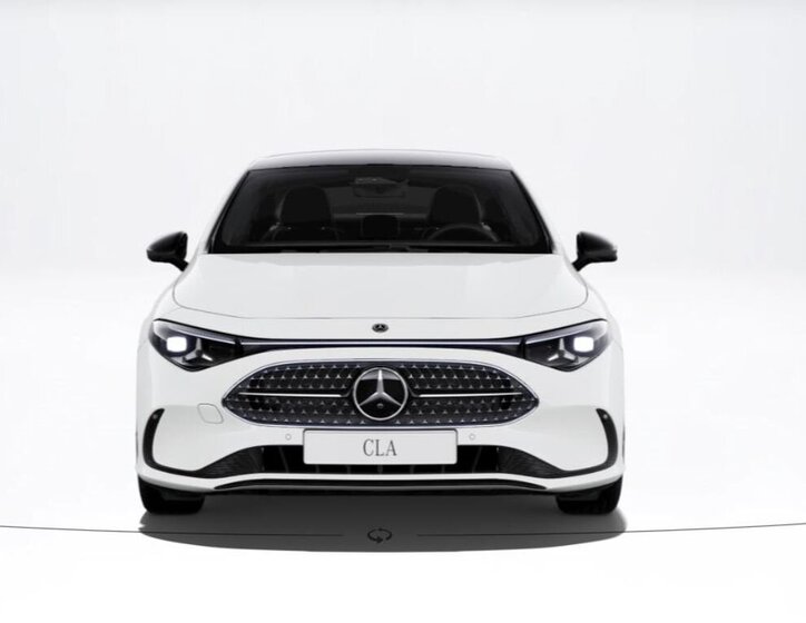 Mercedes-Benz CLA Sedan 1,5 l 142 kw