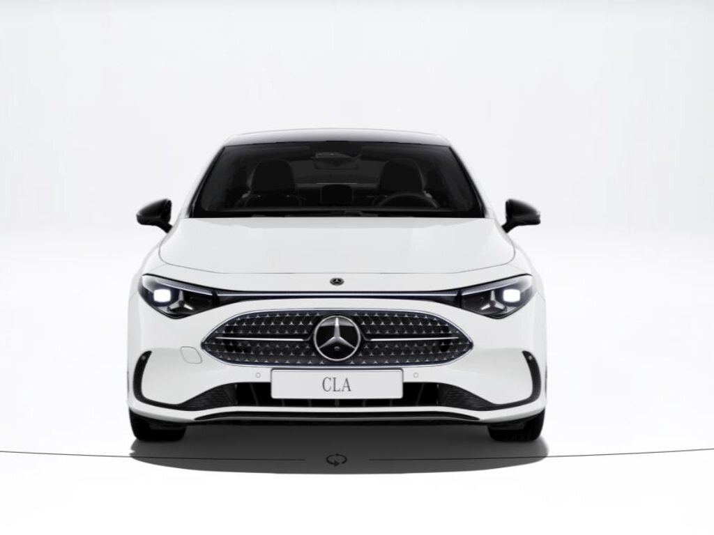 Mercedes-Benz CLA Sedan 1,5 l 142 kw