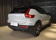 Volvo XC40 SUV 2,0 l 145 kw