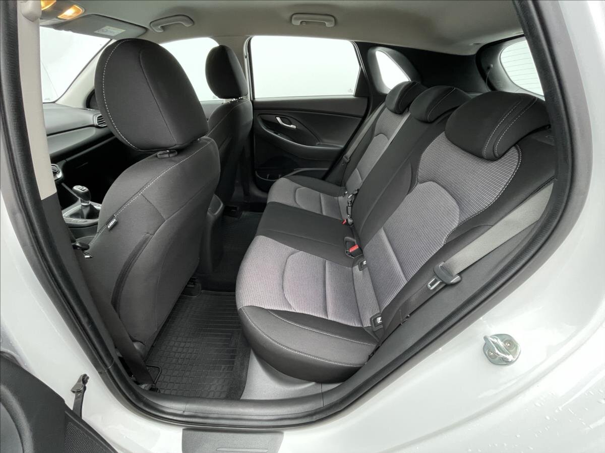 Hyundai i30 Hatchback 1,5 l 80 kw
