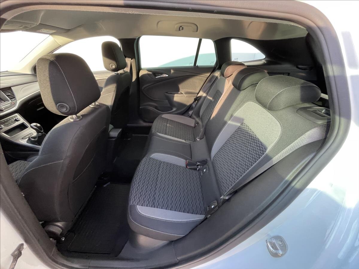 Opel Astra Kombi 1,5 l 90 kw