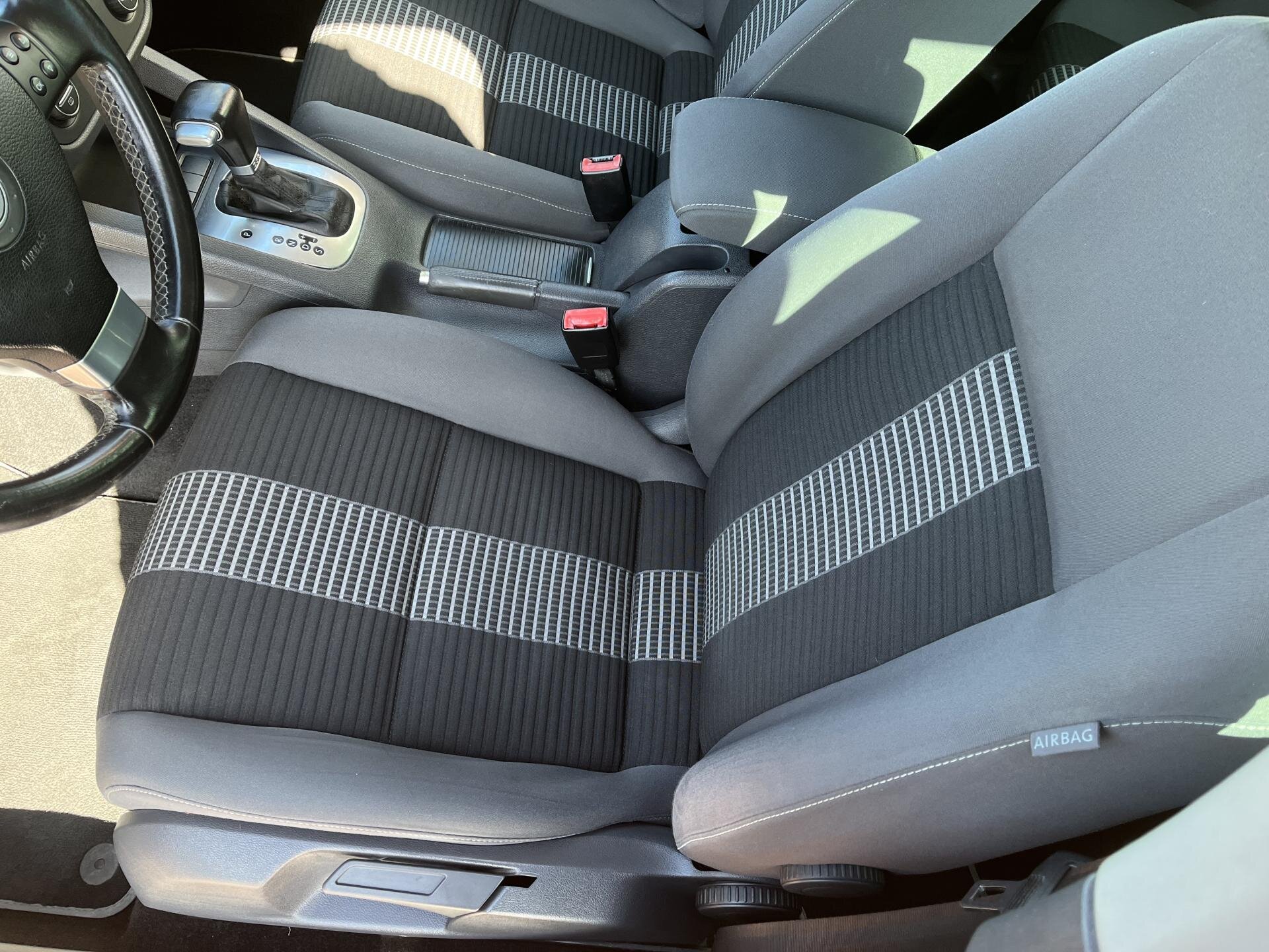 Volkswagen Golf Hatchback 1,9 l 77 kw