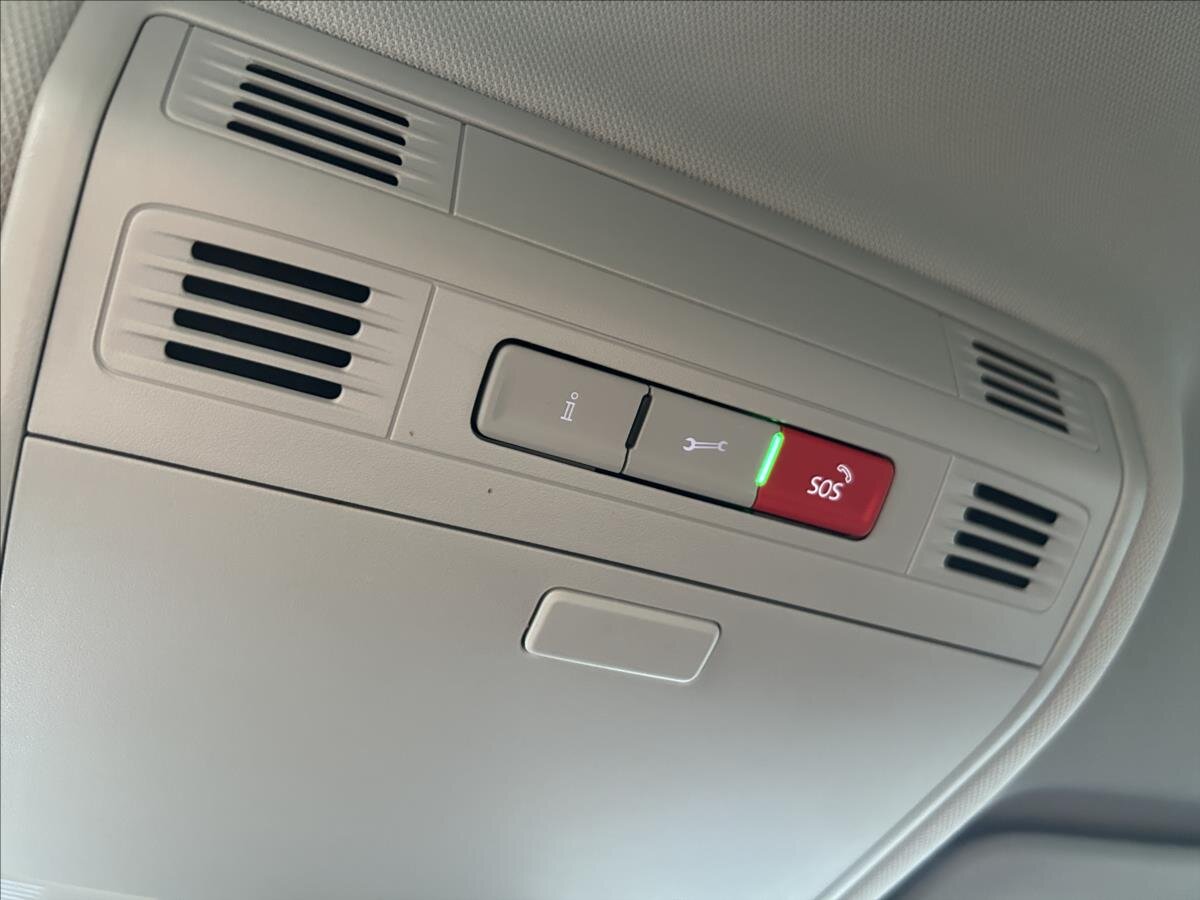 Škoda Superb Sedan / Limuzína 1,4 l 110 kw