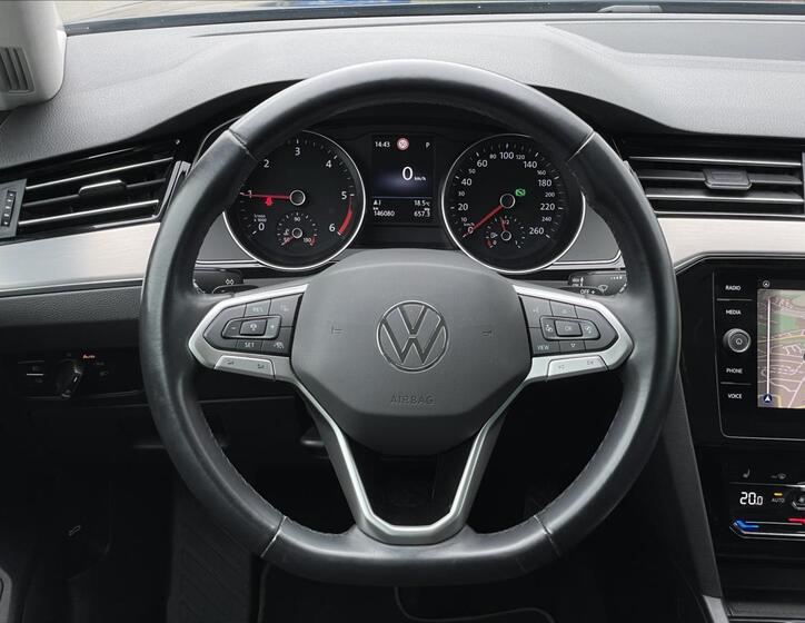 Volkswagen Passat 8