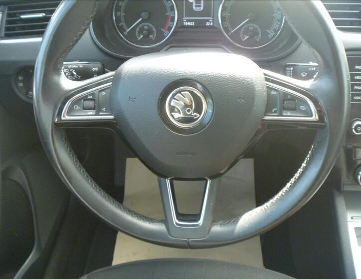 Škoda Octavia 16