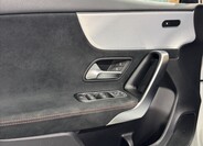 Mercedes-Benz Třídy A 7