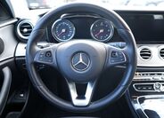 Mercedes-Benz Třídy E 33