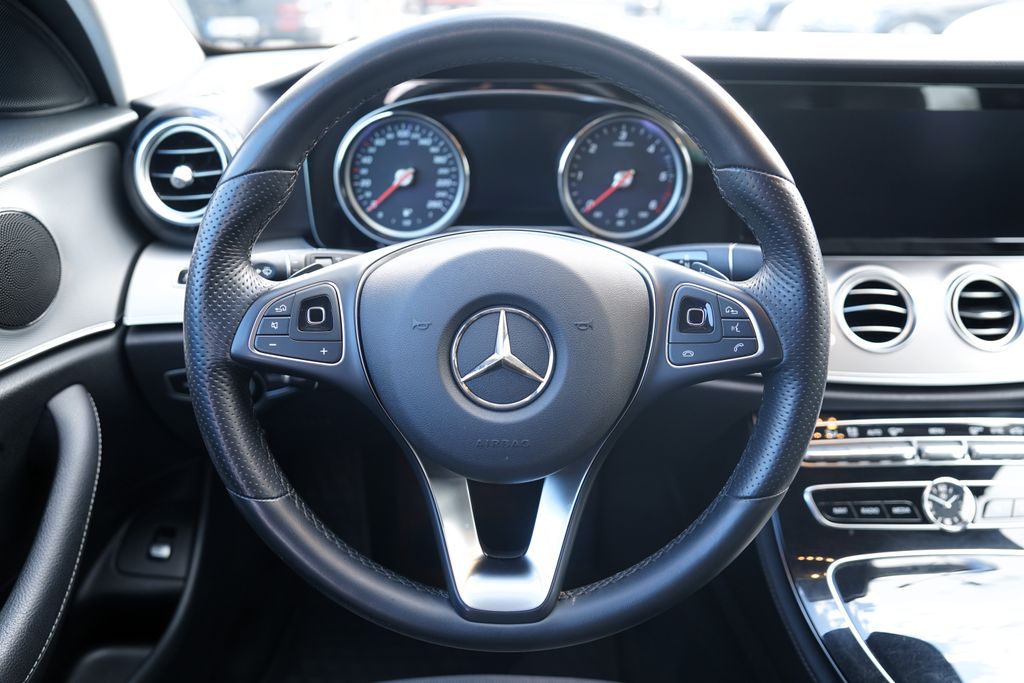 Mercedes-Benz Třídy E