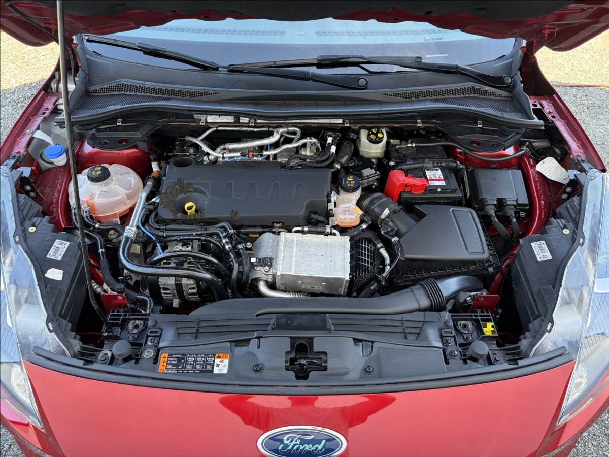 Ford Kuga Kombi 2,0 l 140 kw