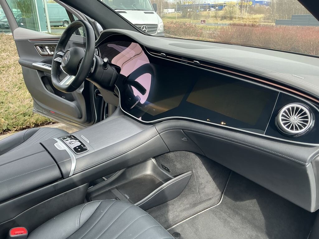 Mercedes-Benz EQE Sedan / Limuzína 0,0 300 kw
