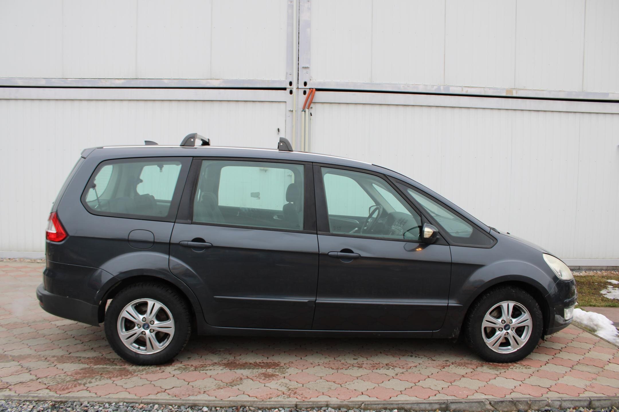 Ford Galaxy Kombi 1,8 l 92 kw