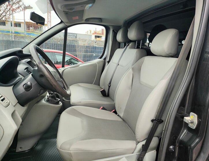 Renault Trafic Skříň 2,0 l 66 kw