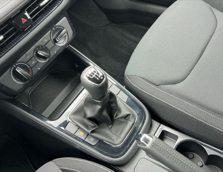 Škoda Fabia Hatchback 999,0 70 kw