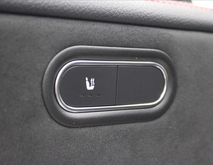 Mercedes-Benz CLA Kombi 2,0 l 140 kw