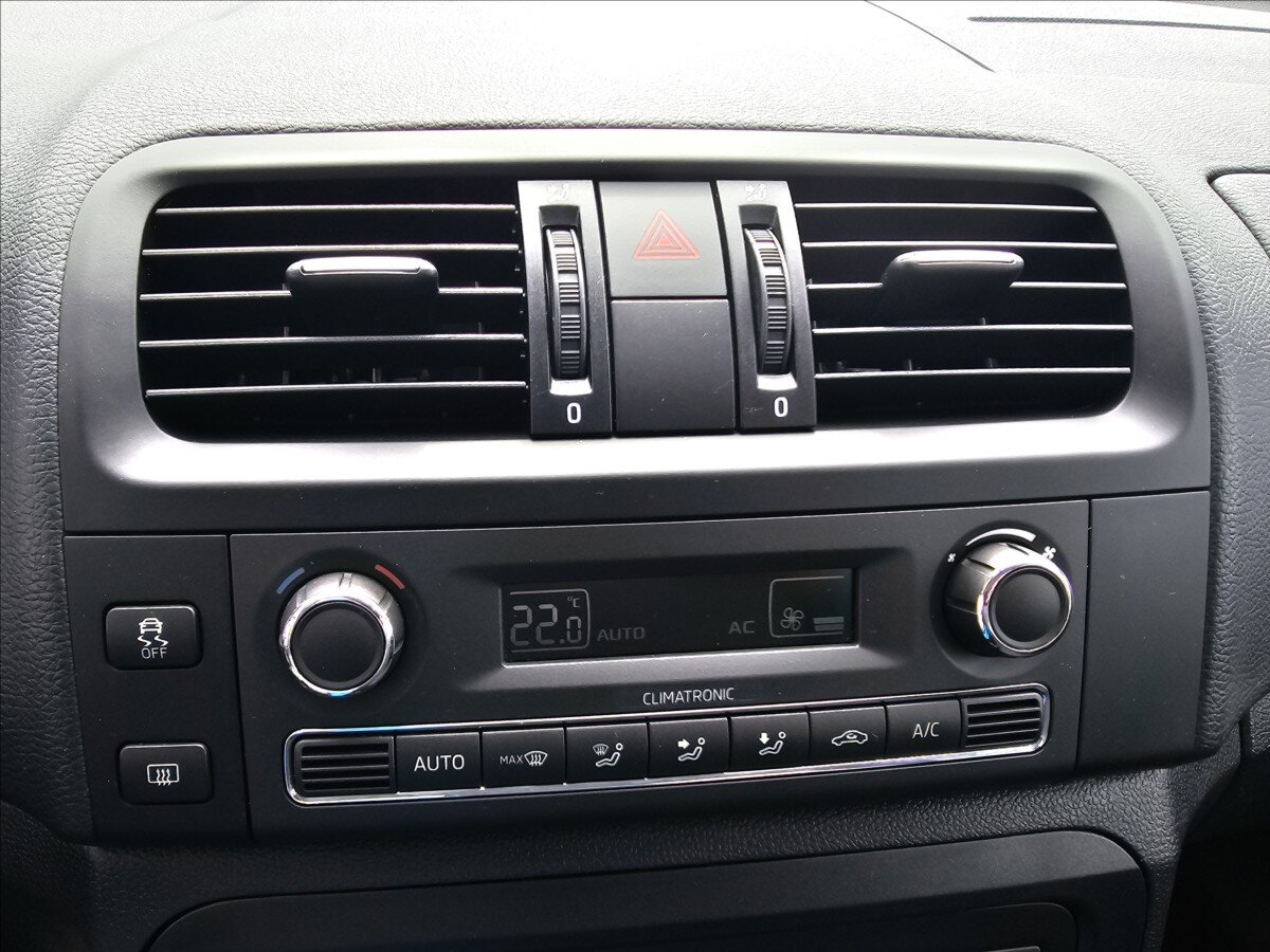 Škoda Roomster Kombi 1,2 l 77 kw