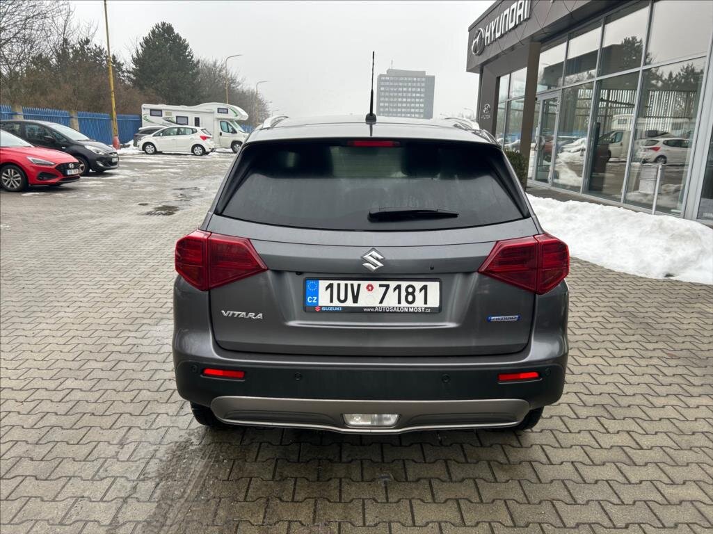 Suzuki Vitara SUV 1,4 l 95 kw