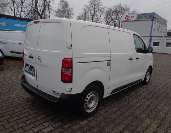 Opel Vivaro Ostatní 1,5 l 75 kw