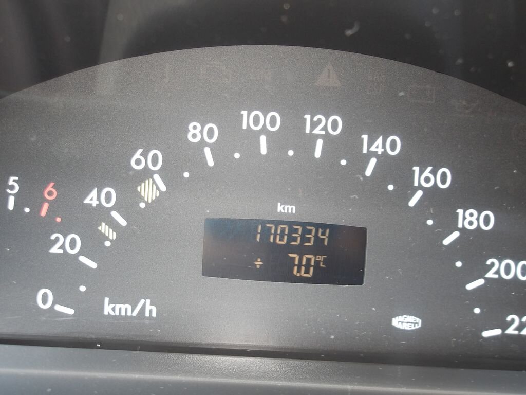 Mercedes-Benz Třídy A Hatchback 1,6 l 75 kw