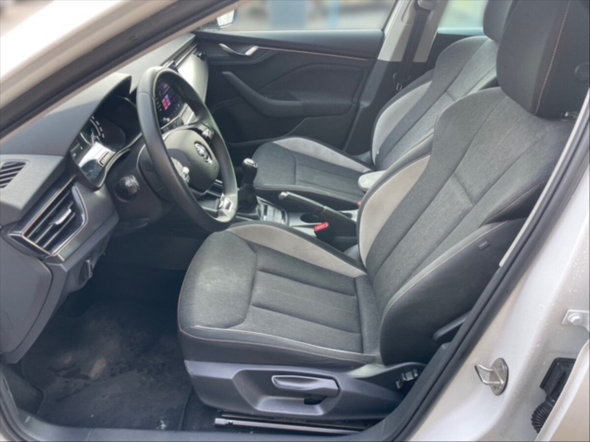 Škoda Scala Hatchback 999,0 81 kw