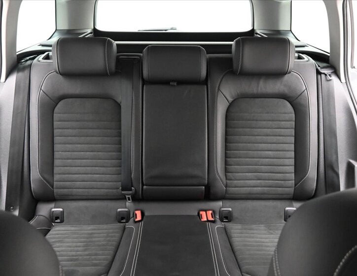 Volkswagen Passat Kombi 2,0 l 110 kw