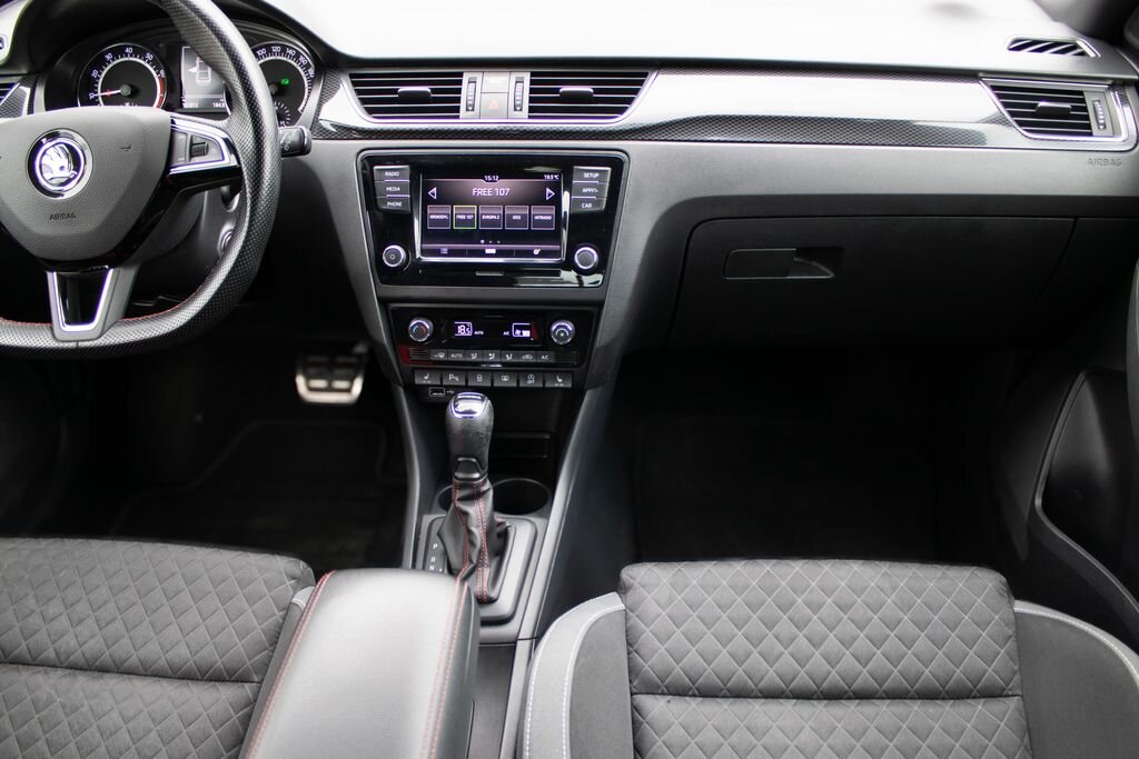 Škoda Rapid Sedan / Limuzína 999,0 81 kw