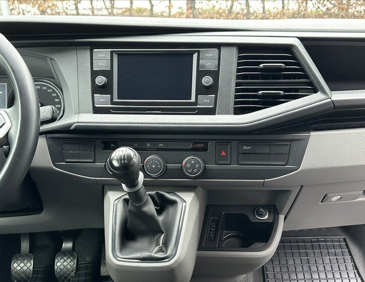 Volkswagen Transporter Kombi 2,0 l 110 kw