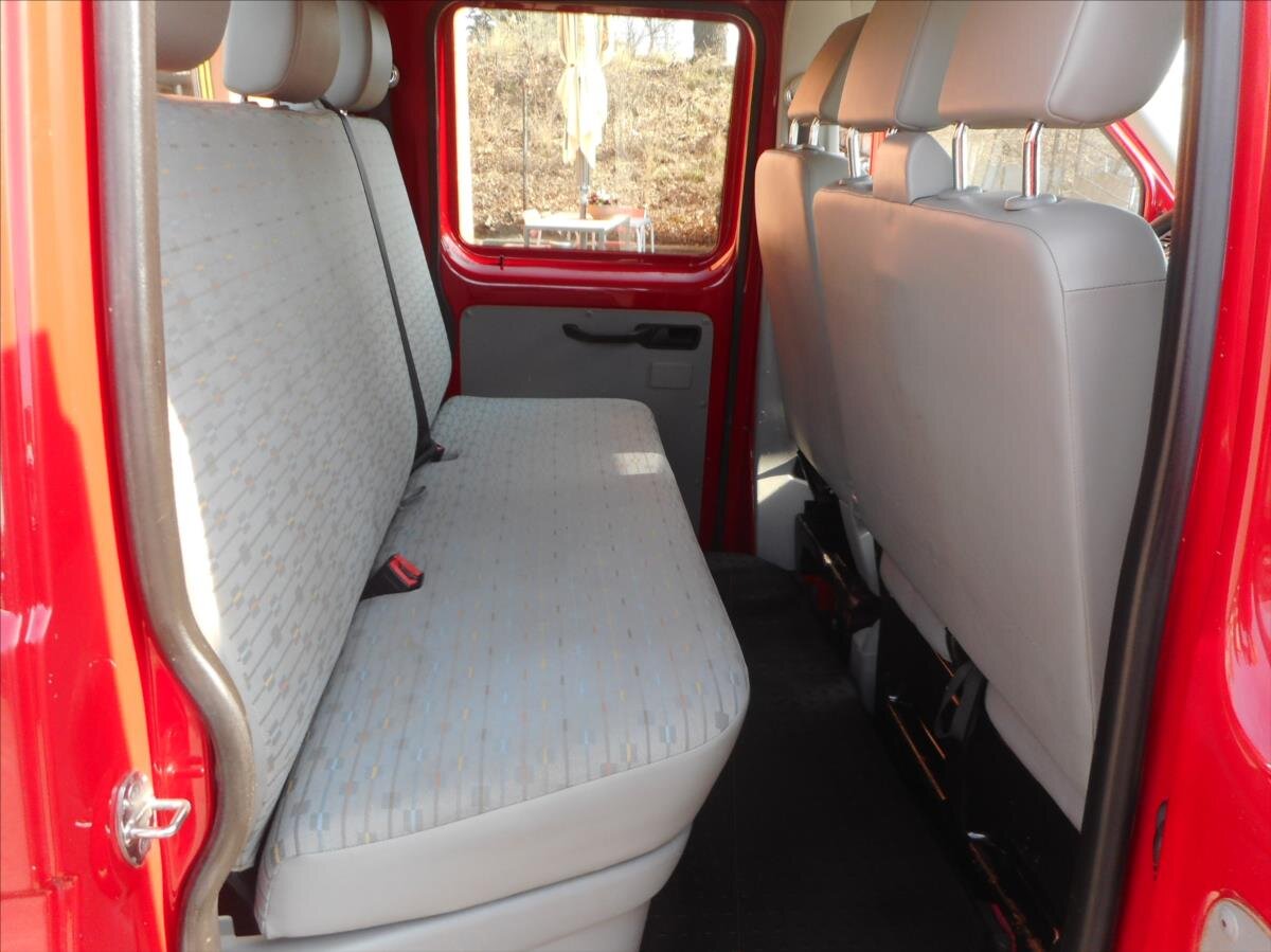 Volkswagen Transporter Valník 2,0 l 75 kw