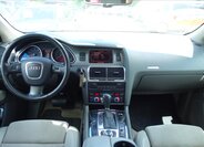 Audi Q7 SUV / Terénní 4,2 l 257 kw