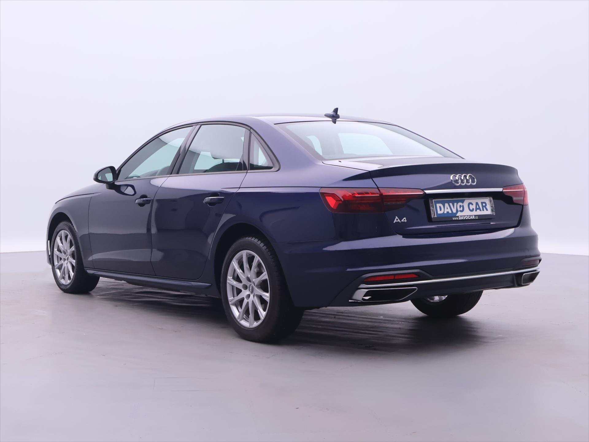 Audi A4 Sedan / Limuzína 2,0 l 120 kw