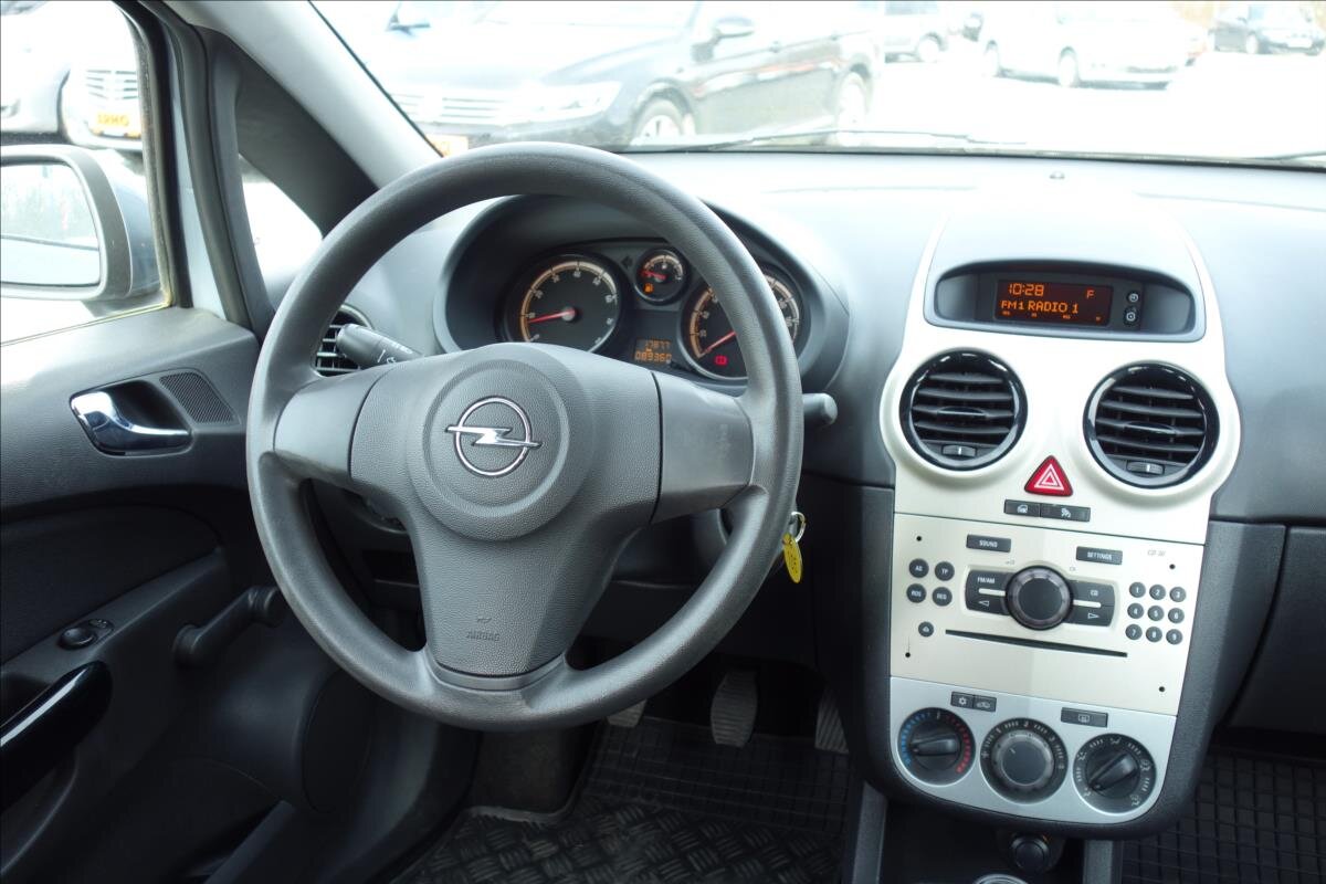 Opel Corsa Hatchback 1,2 l 59 kw