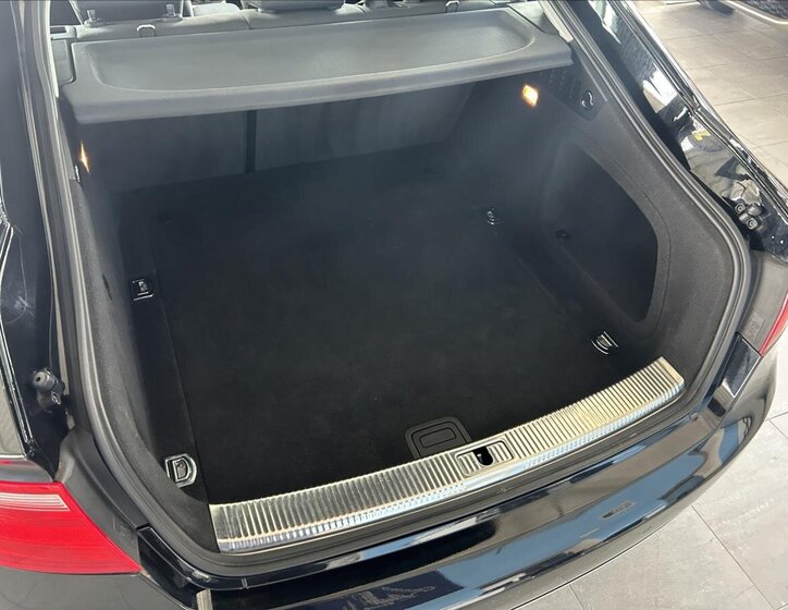 Audi A5 Sedan / Limuzína 2,0 l 140 kw