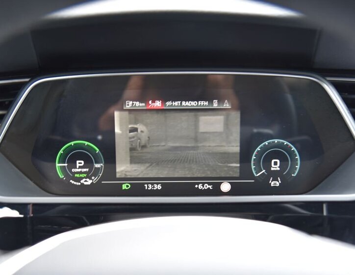 Audi e-tron SUV 0,0 300 kw