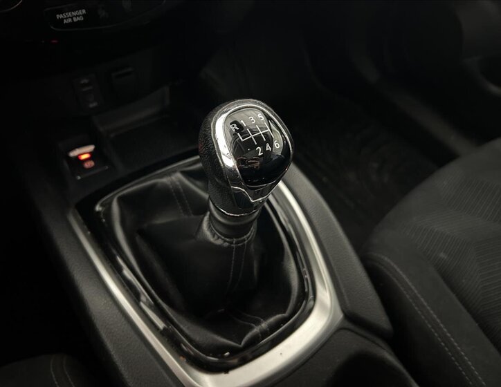 Nissan X-Trail SUV / Terénní 2,0 l 130 kw