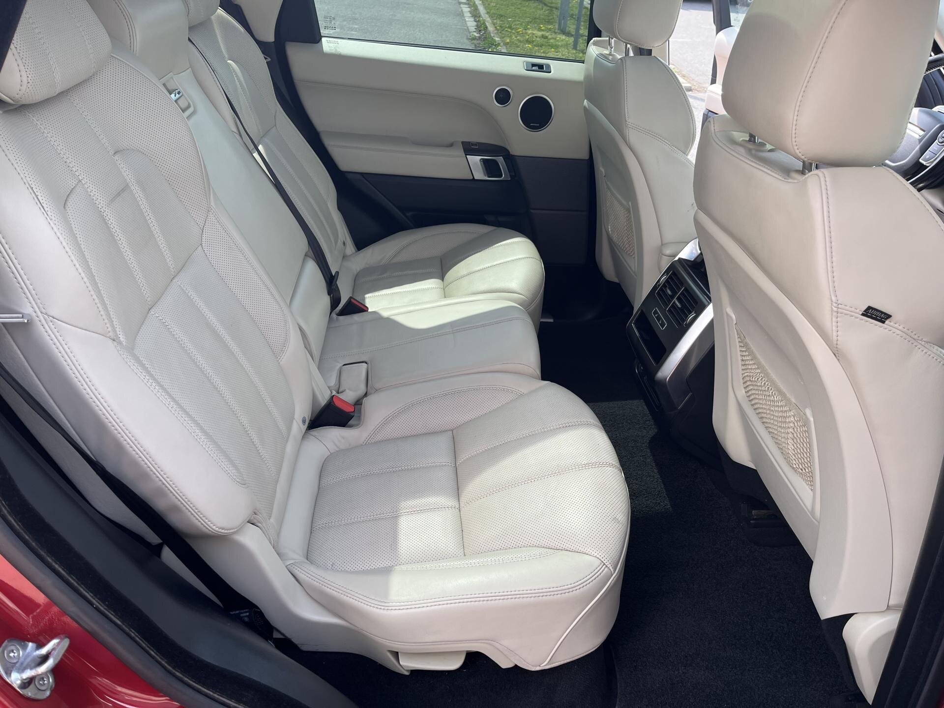 Land Rover Range Rover Sport SUV / Terénní 3,0 l 190 kw