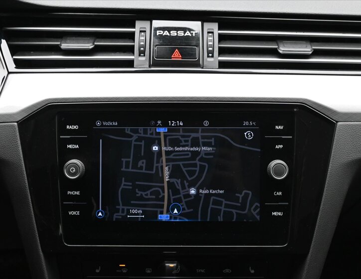 Volkswagen Passat Kombi 2,0 l 110 kw