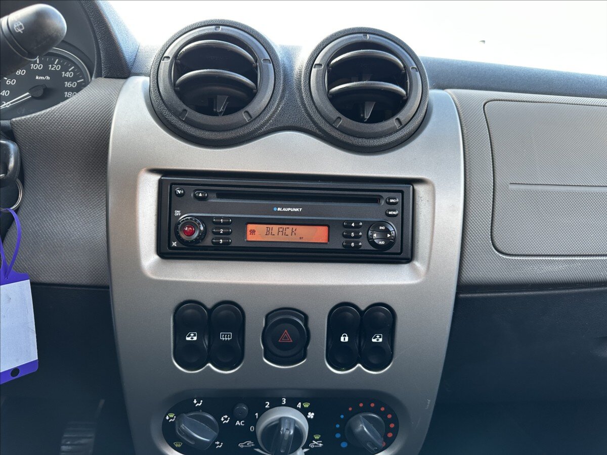 Dacia Sandero Hatchback 1,1 l 55 kw