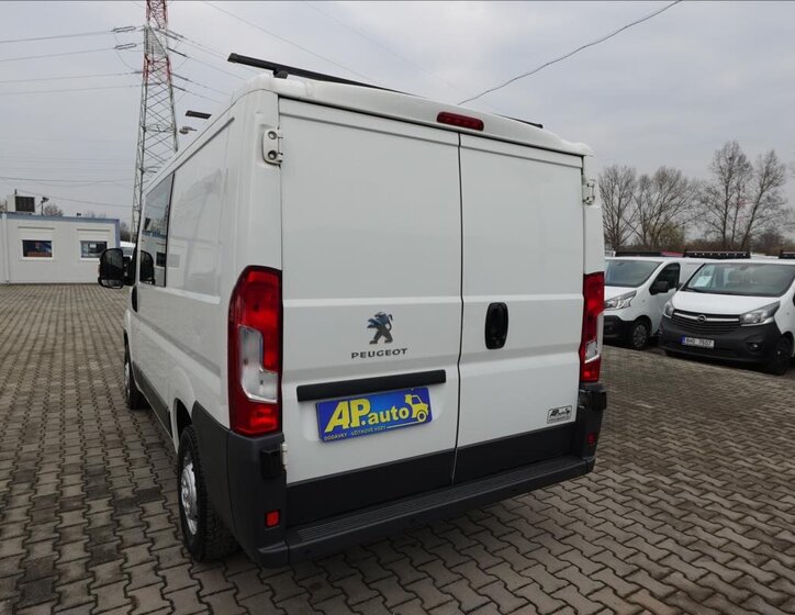 Peugeot Boxer Ostatní 2,2 l 81 kw